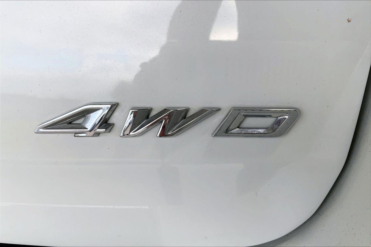 Used 2021 Ford Explorer King Ranch w/ Premium Technology Package AWD/4WD image 7