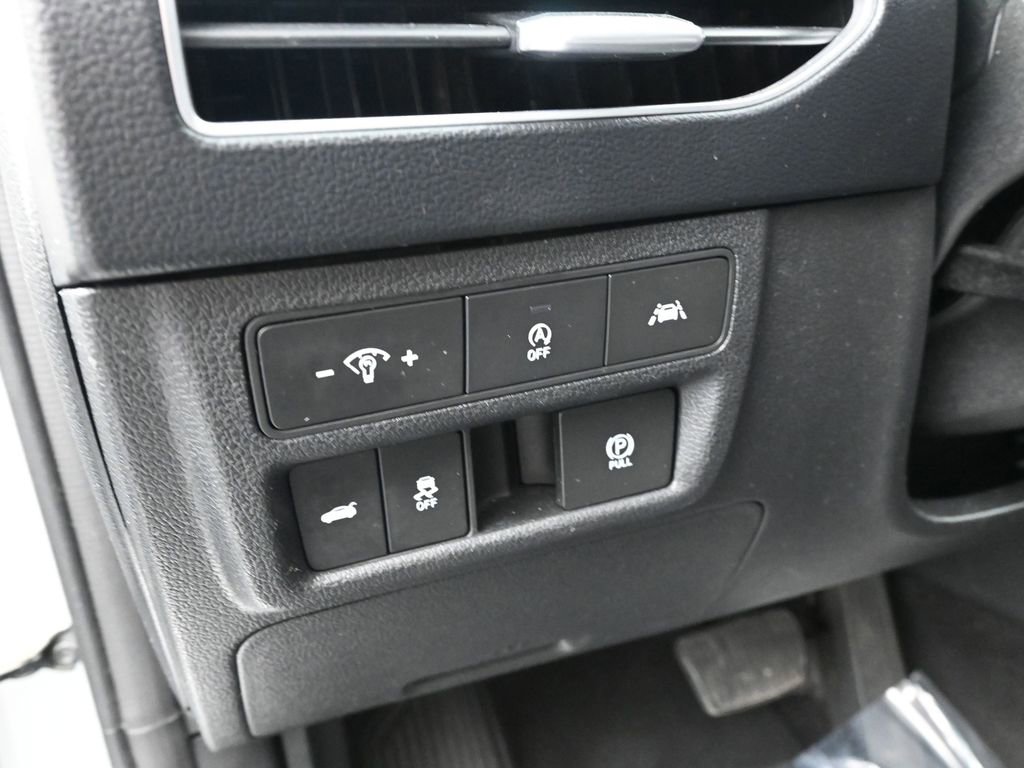 Used 2021 Hyundai Sonata SE image 12