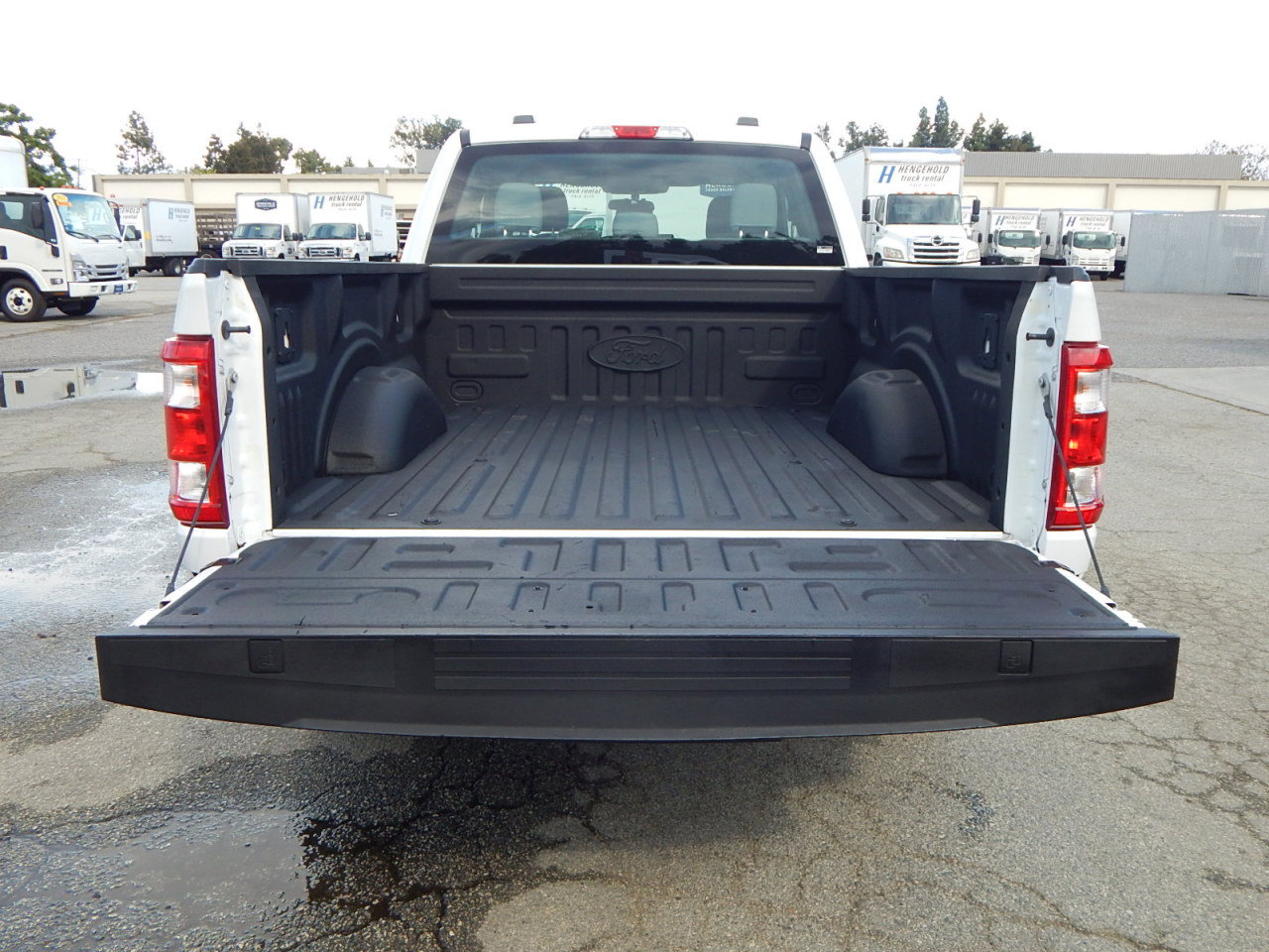 Used 2022 Ford F150 XL w/ Equipment Group 101A High RWD image 4