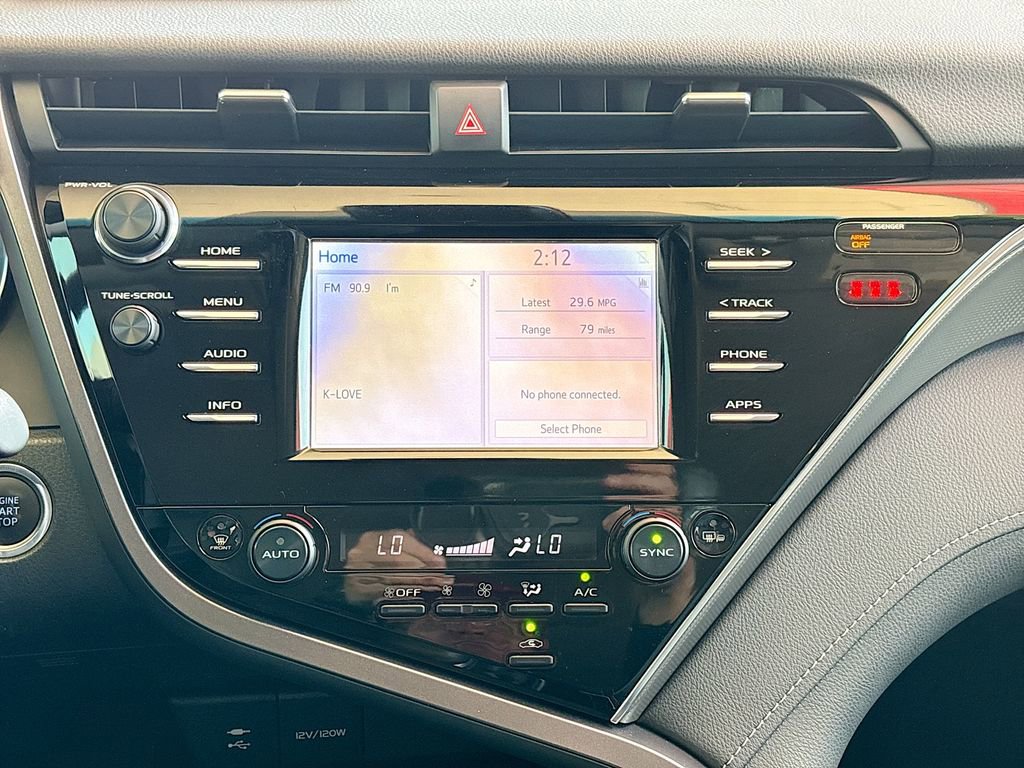 Certified 2018 Toyota Camry XSE FWD image 14