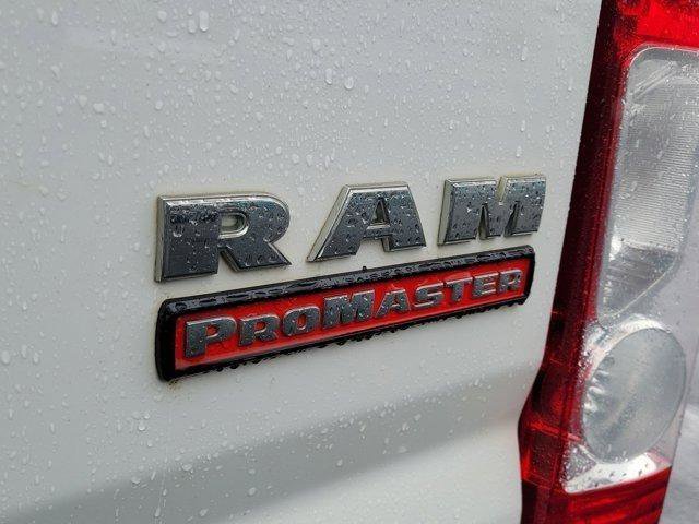 Used 2022 RAM ProMaster 2500 w/ Convenience Group FWD image 7