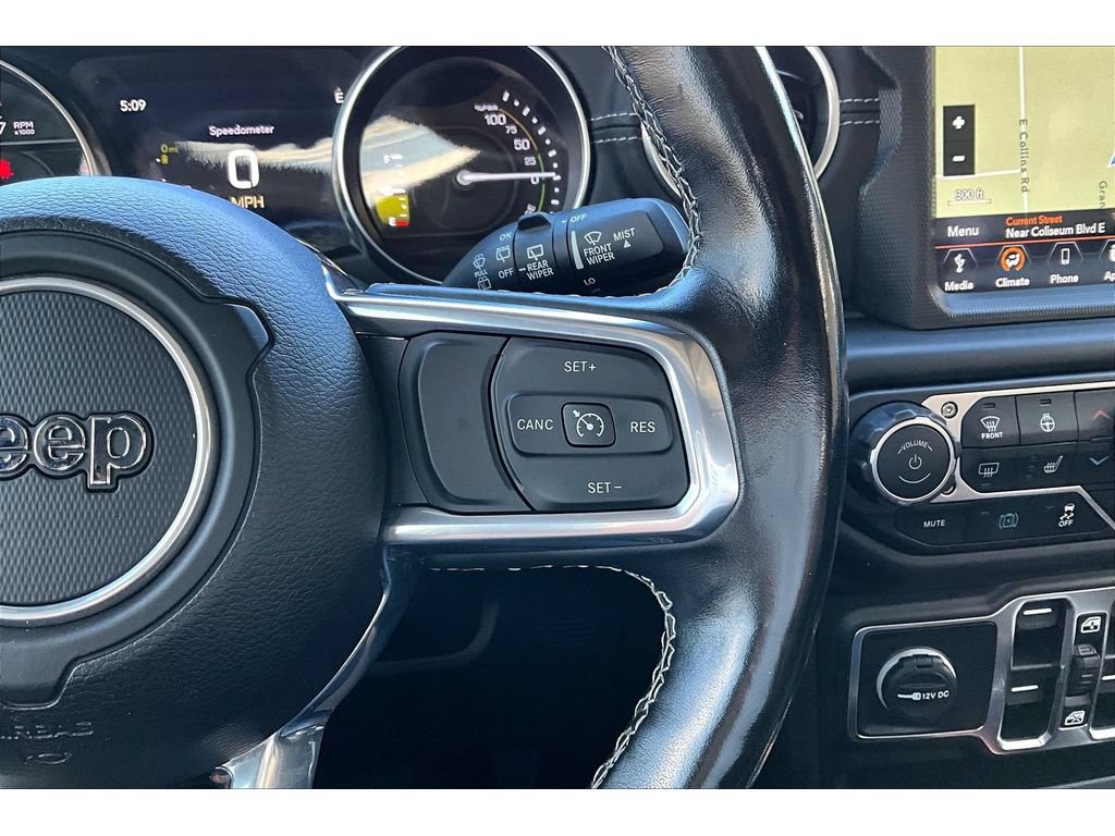 Used 2022 Jeep Wrangler Unlimited Sahara w/ Cold Weather Group AWD/4WD image 12