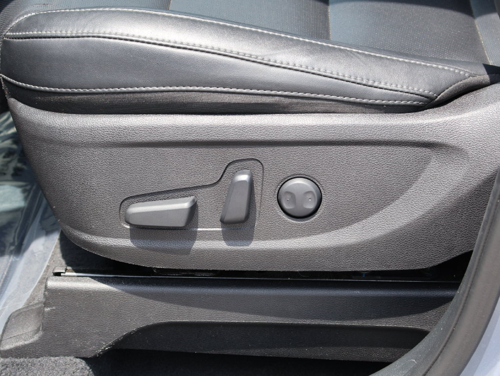 Used 2023 Kia Telluride S AWD/4WD image 23