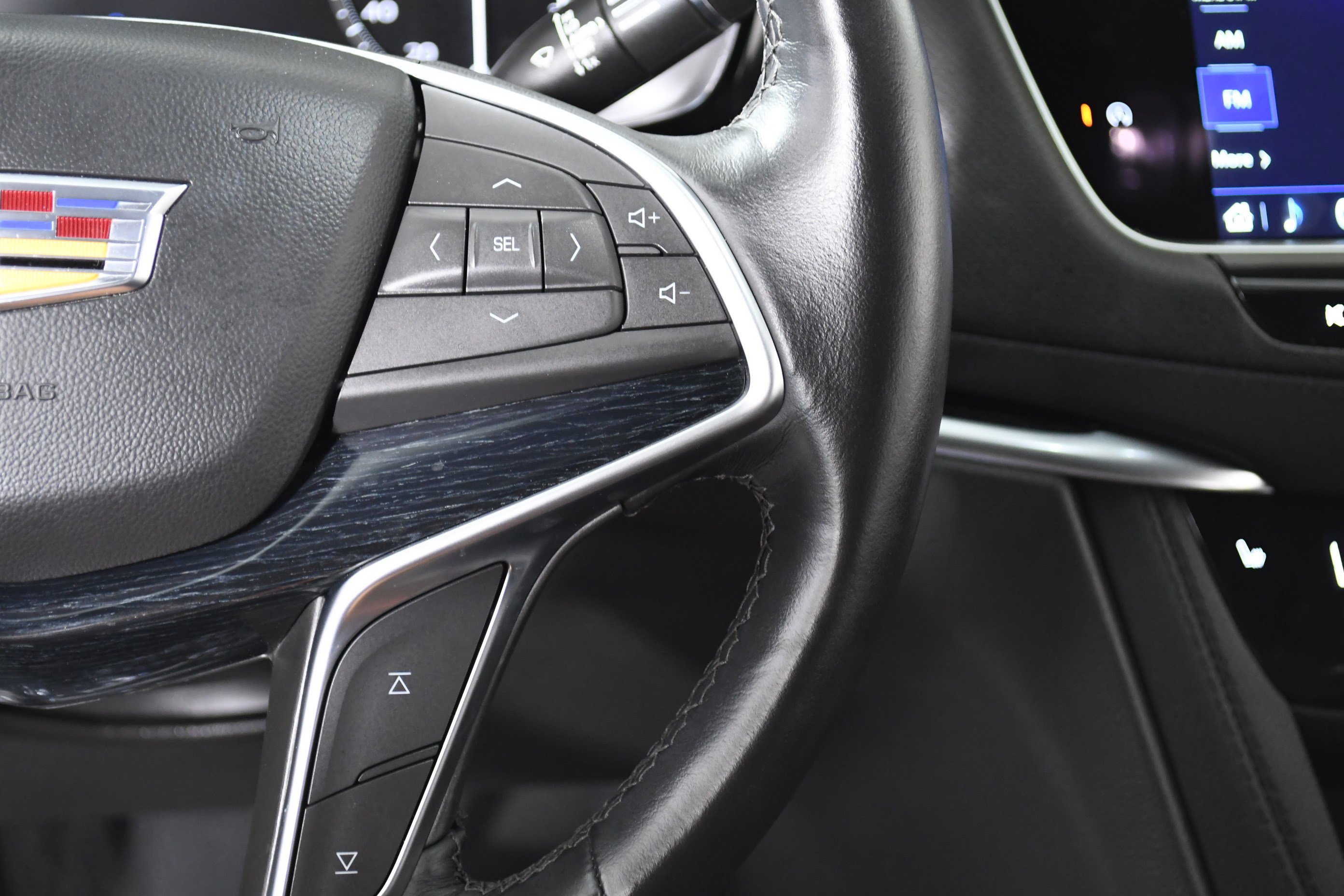 Used 2024 Cadillac XT5 Premium Luxury image 13