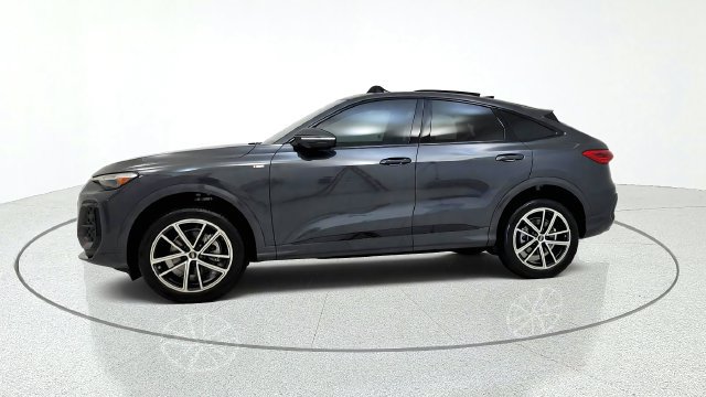 Used 2026 Audi Q5 Premium Plus AWD/4WD image 4