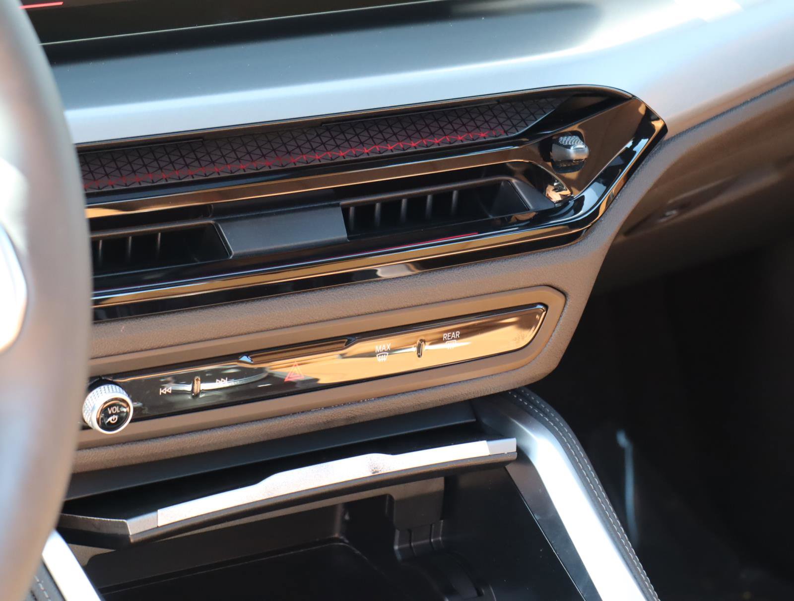 Used 2025 BMW M240i Coupe image 15