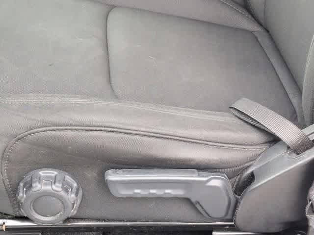 Used 2022 Jeep Wrangler Unlimited Sport AWD/4WD image 16