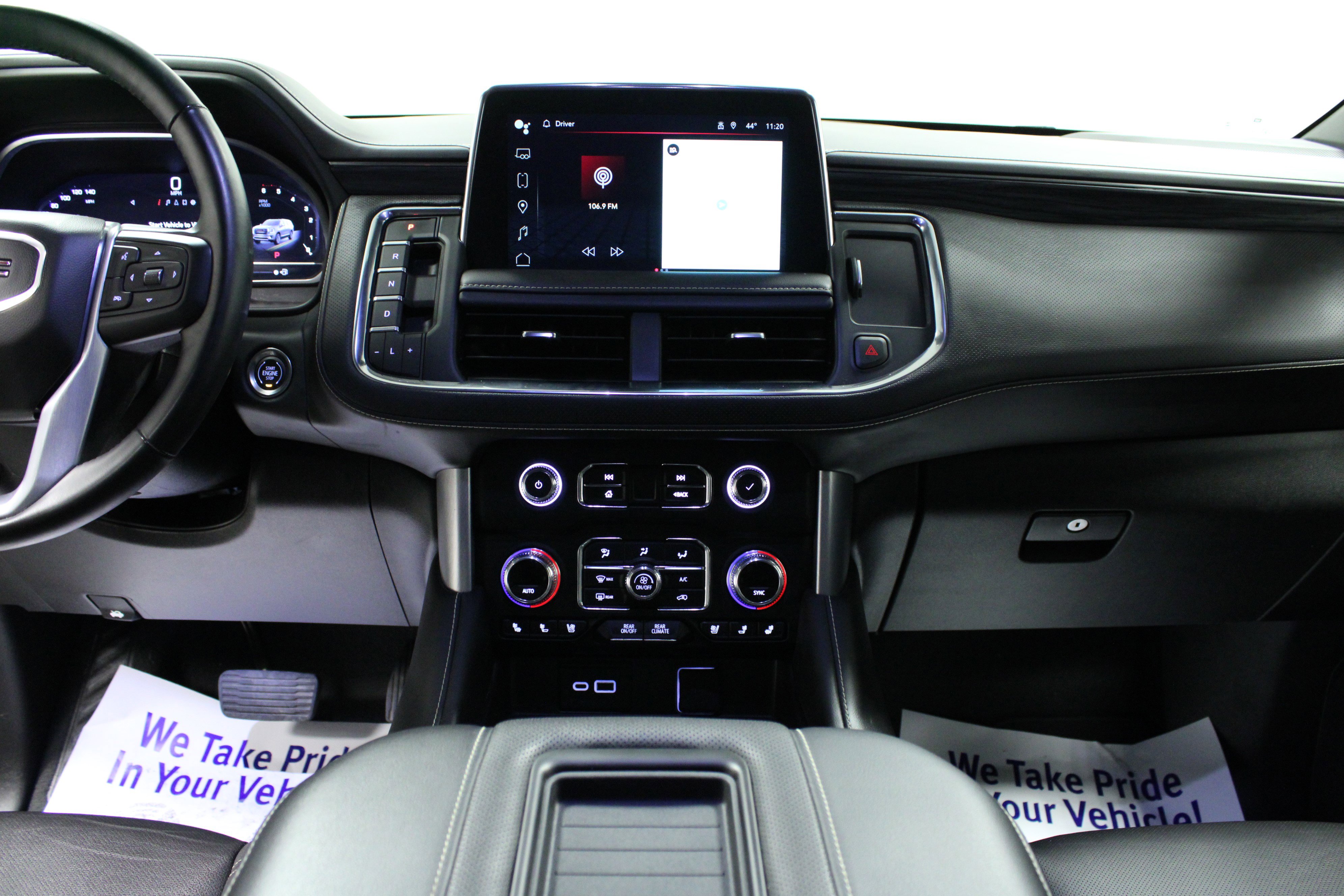 Used 2024 GMC Yukon SLT image 19