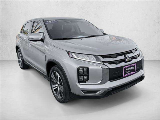 Used 2024 Mitsubishi Outlander Sport SE image 3