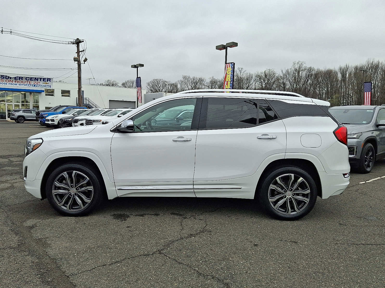 Used 2019 GMC Terrain Denali w/ Driver Alert Package II image 4