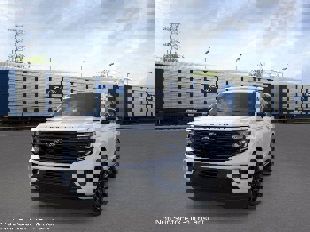 New 2026 Ford Expedition Platinum image 2