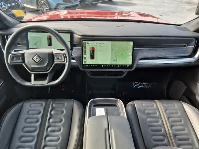 Used 2025 Rivian R1S Adventure Dual AWD/4WD image 14