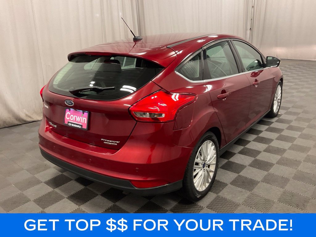 Used 2015 Ford Focus Titanium FWD image 3