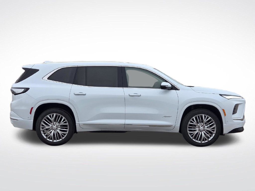 New 2027 Buick Enclave Avenir AWD/4WD image 2