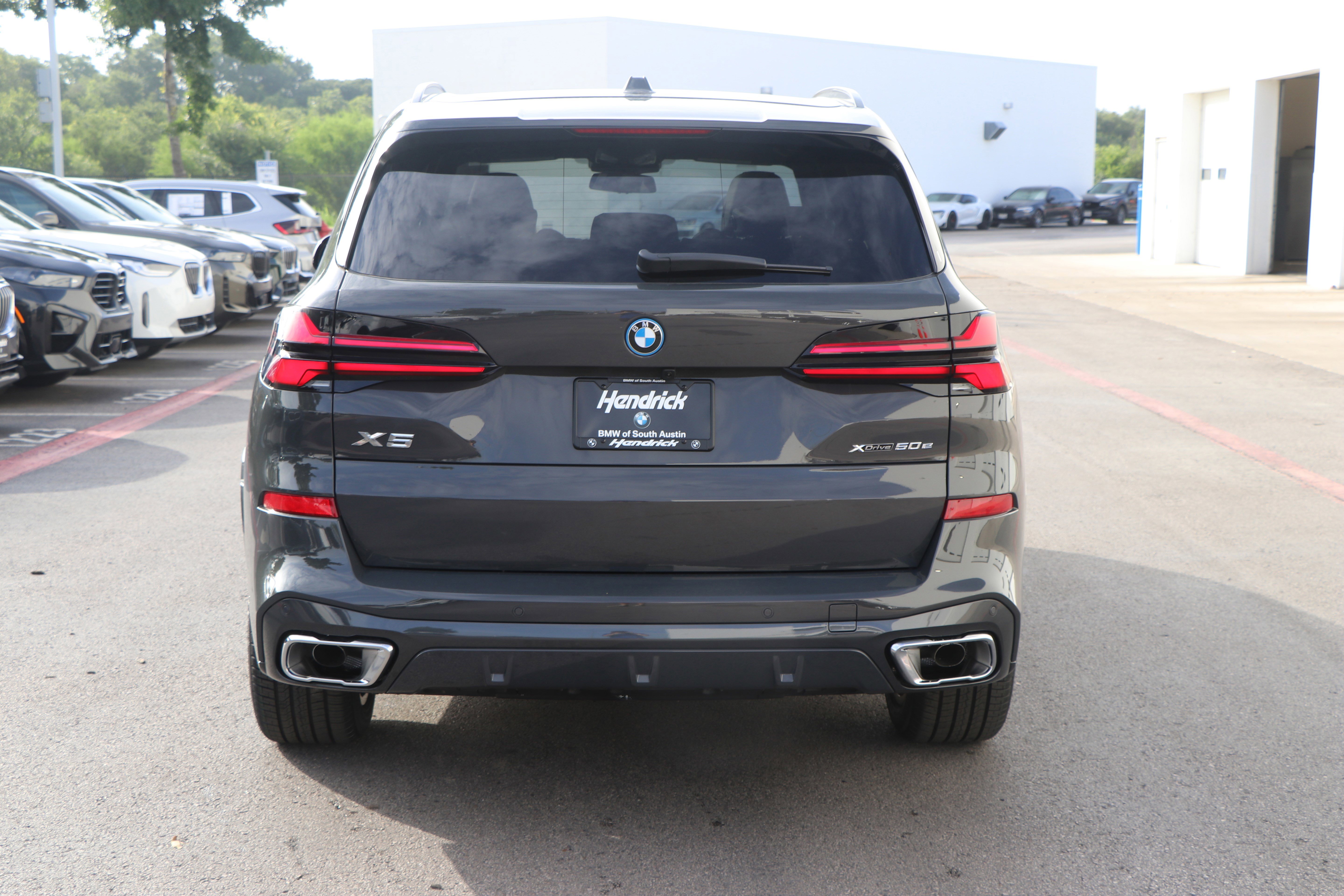 Used 2026 BMW X5 xDrive50e w/ M Sport Package AWD/4WD image 12