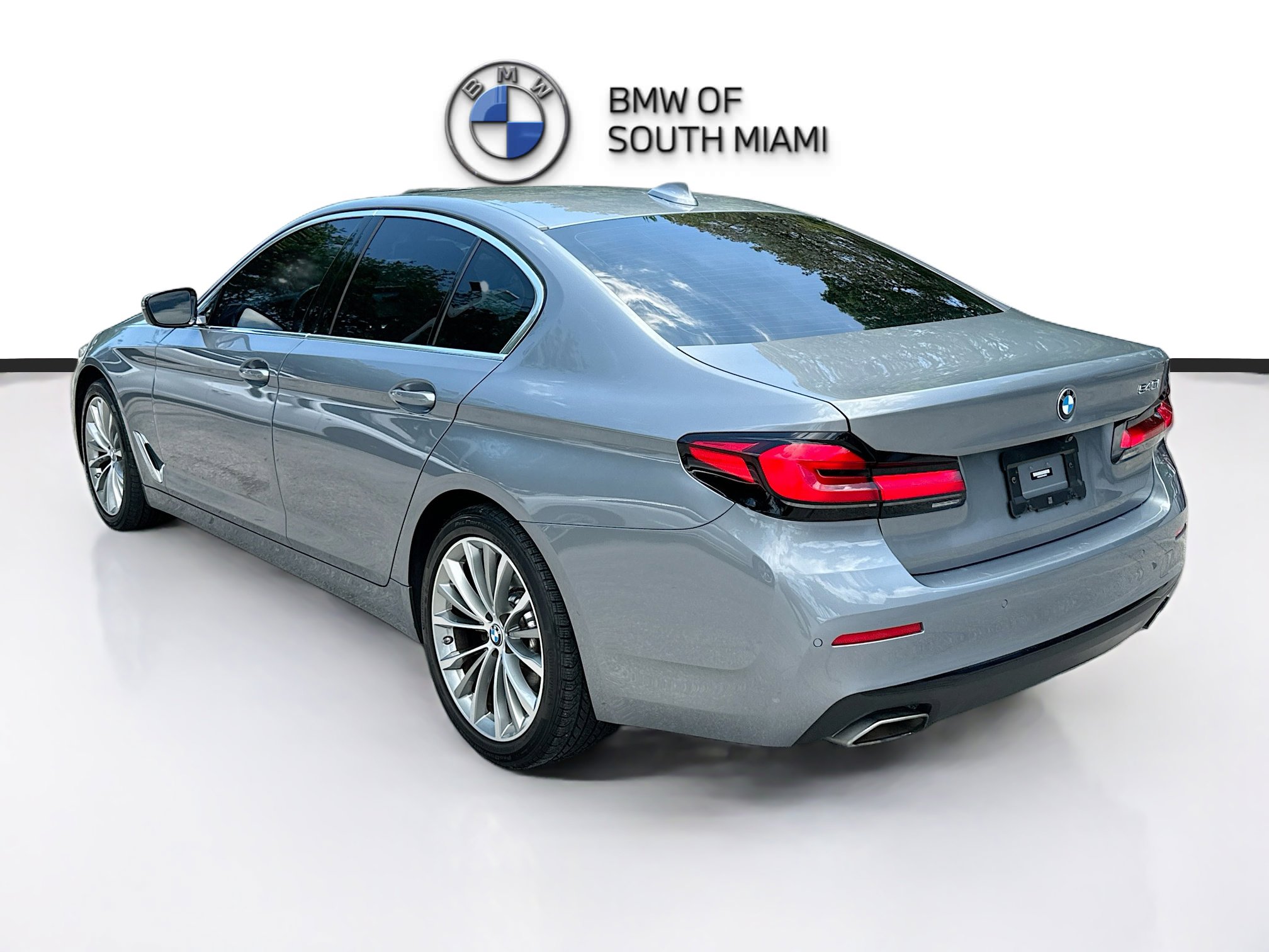 Certified 2023 BMW 540i w/ Convenience Package RWD image 5