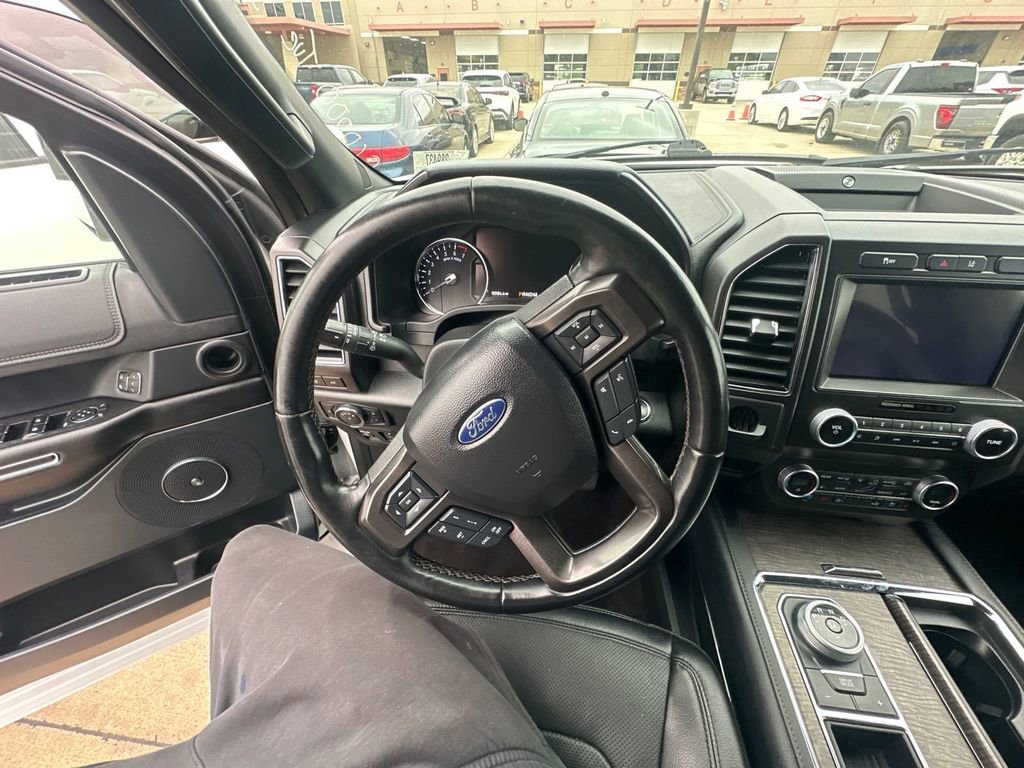 Used 2021 Ford Expedition Max Limited RWD image 8