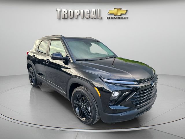 New 2026 Chevrolet TrailBlazer LT w/ Midnight Edition FWD image 7