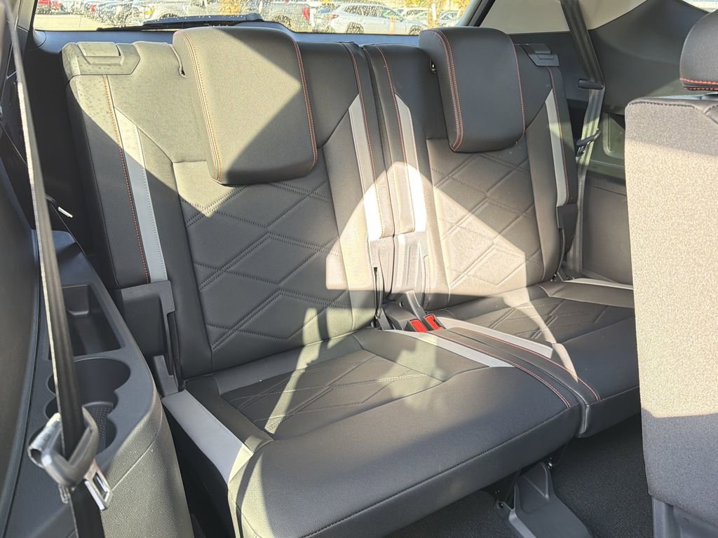 New 2026 Volkswagen Atlas Peak Edition image 17