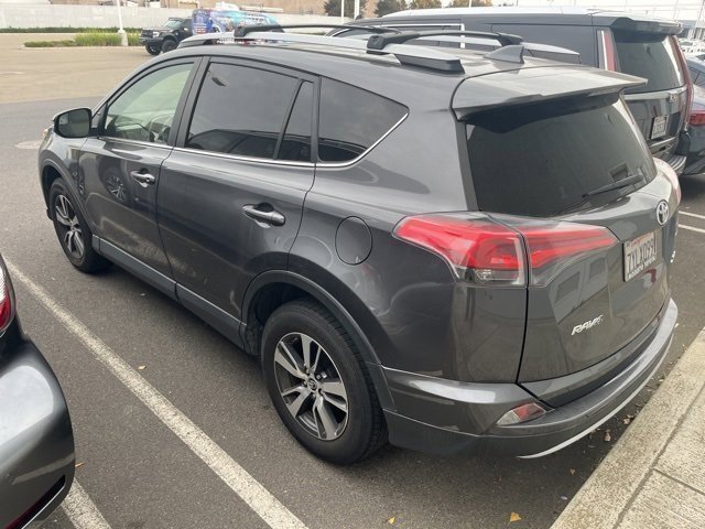 Used 2017 Toyota RAV4 XLE image 7