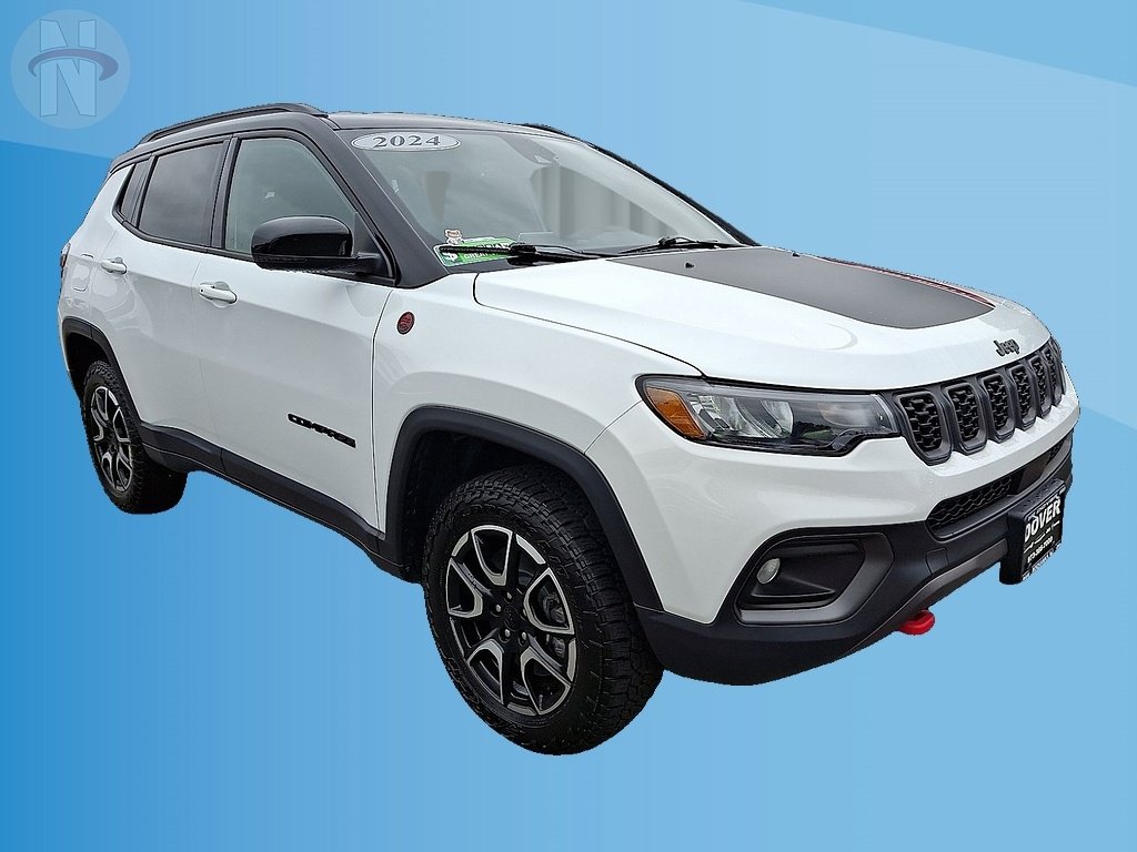 Certified 2024 Jeep Compass Trailhawk AWD/4WD image 1