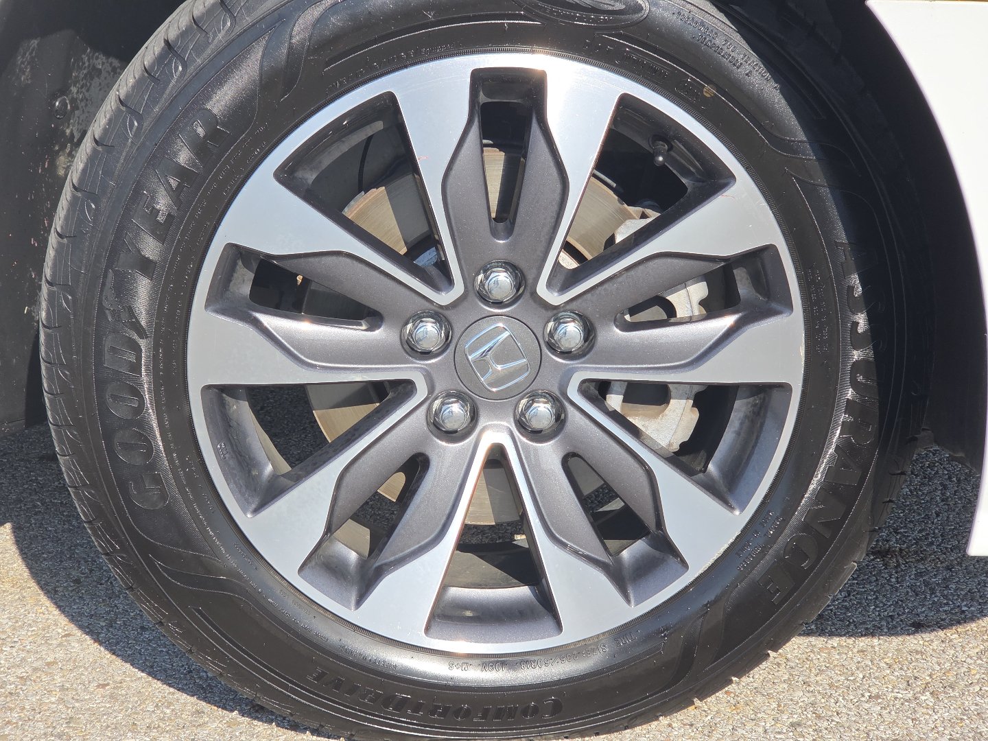 Used 2024 Honda Odyssey EX-L image 10