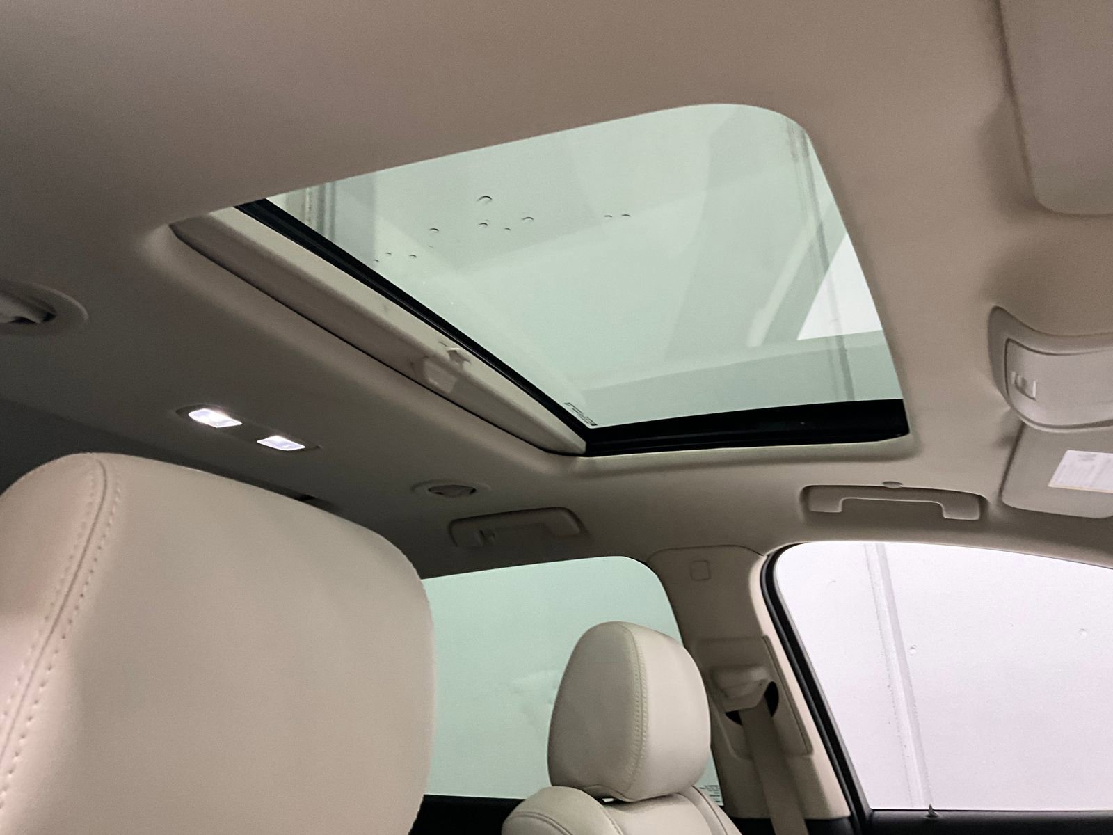 Used 2023 Buick Enclave Essence w/ Experience Buick Package image 18