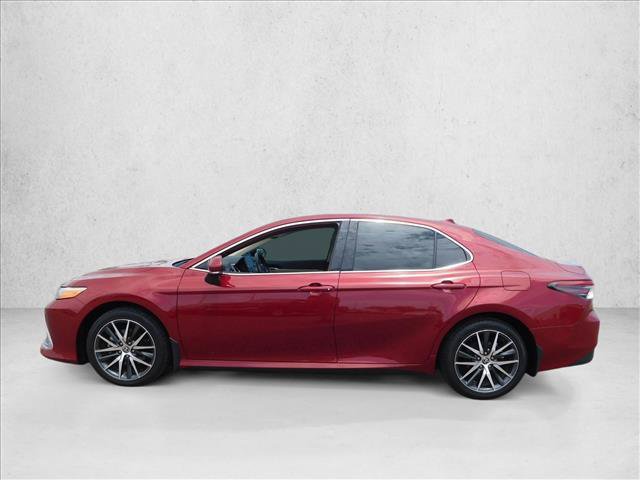 Used 2022 Toyota Camry XLE FWD image 15