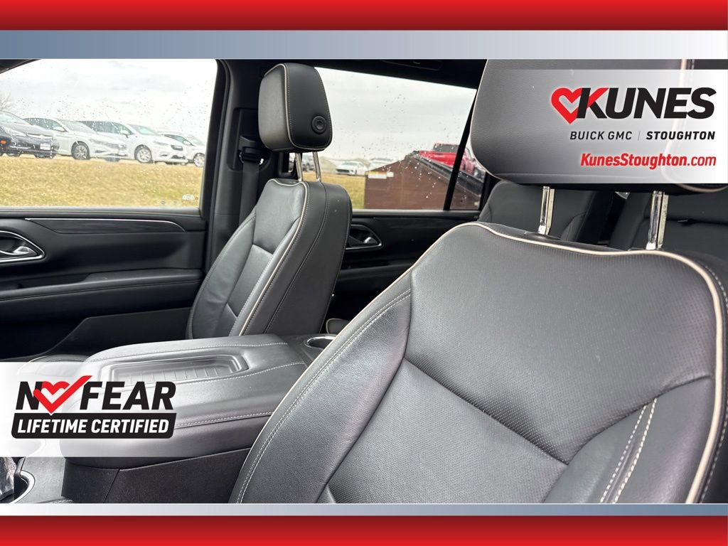 Used 2021 GMC Yukon XL SLT w/ SLT Luxury Package image 24