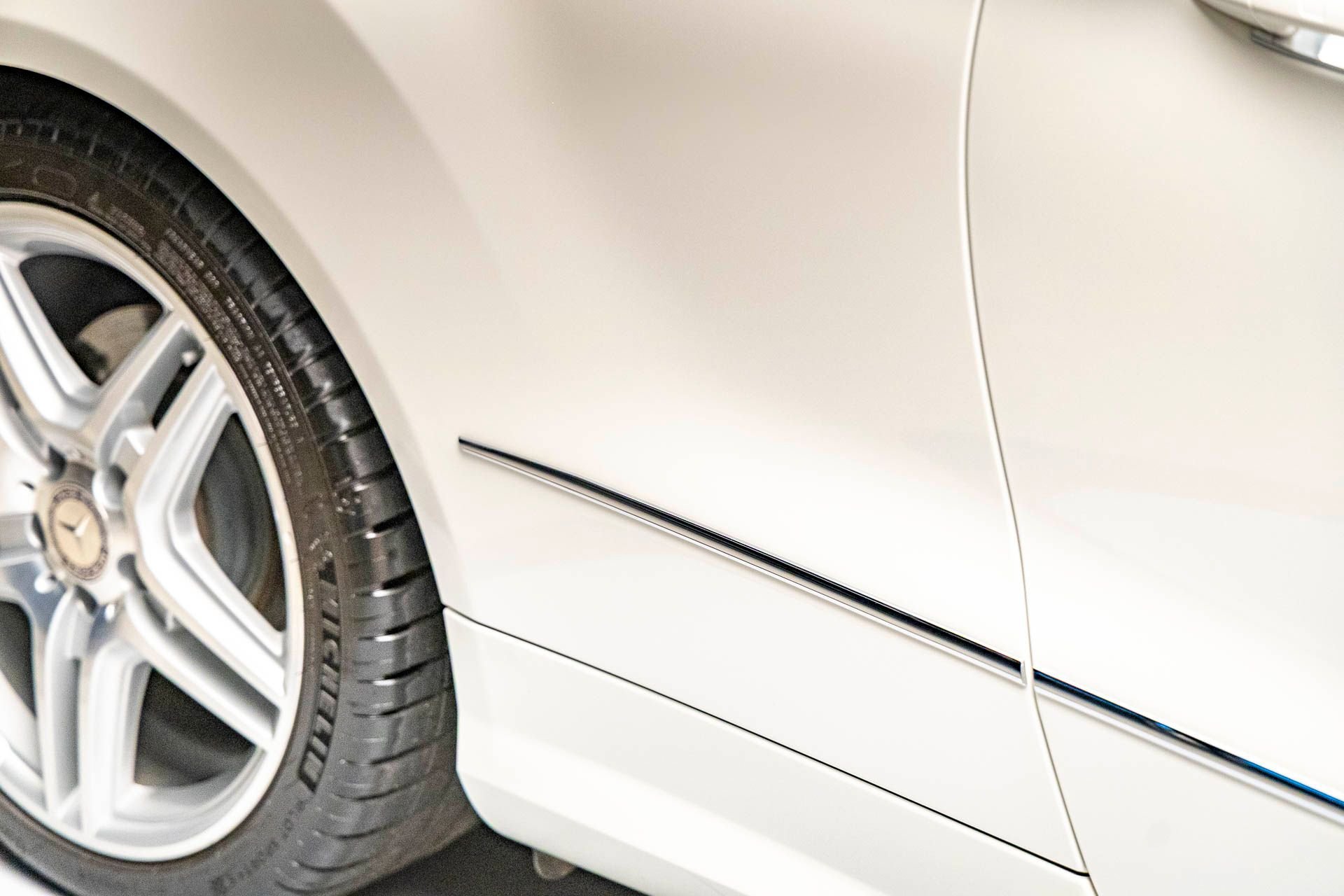 Used 2011 Mercedes-Benz E 550 Cabriolet image 29