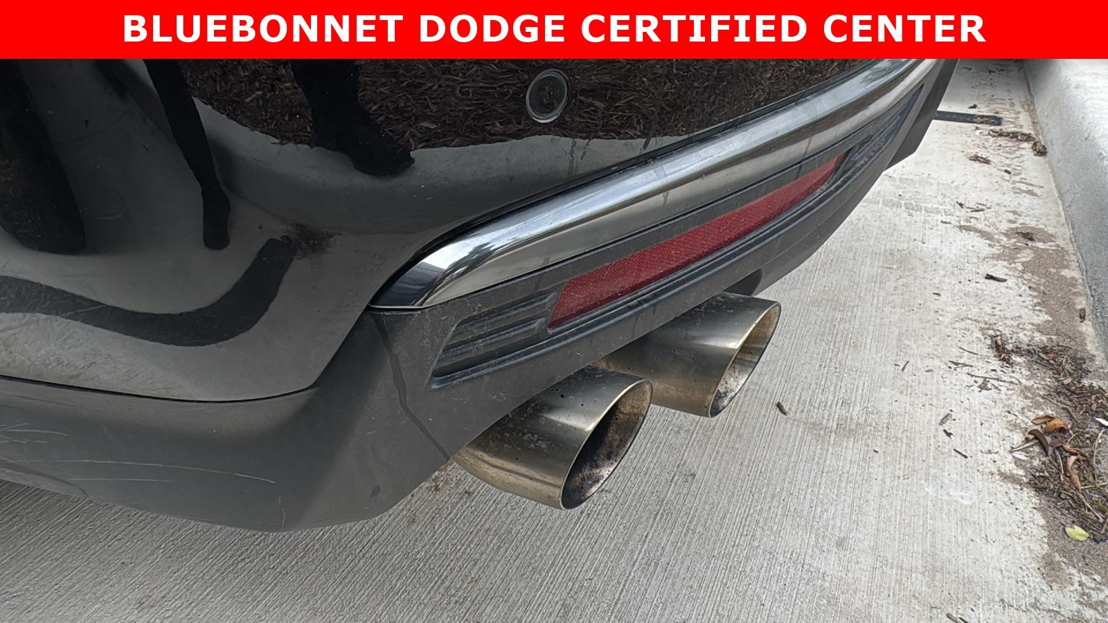 Used 2022 GMC Yukon AT4 w/ AT4 Premium Plus Package AWD/4WD image 16