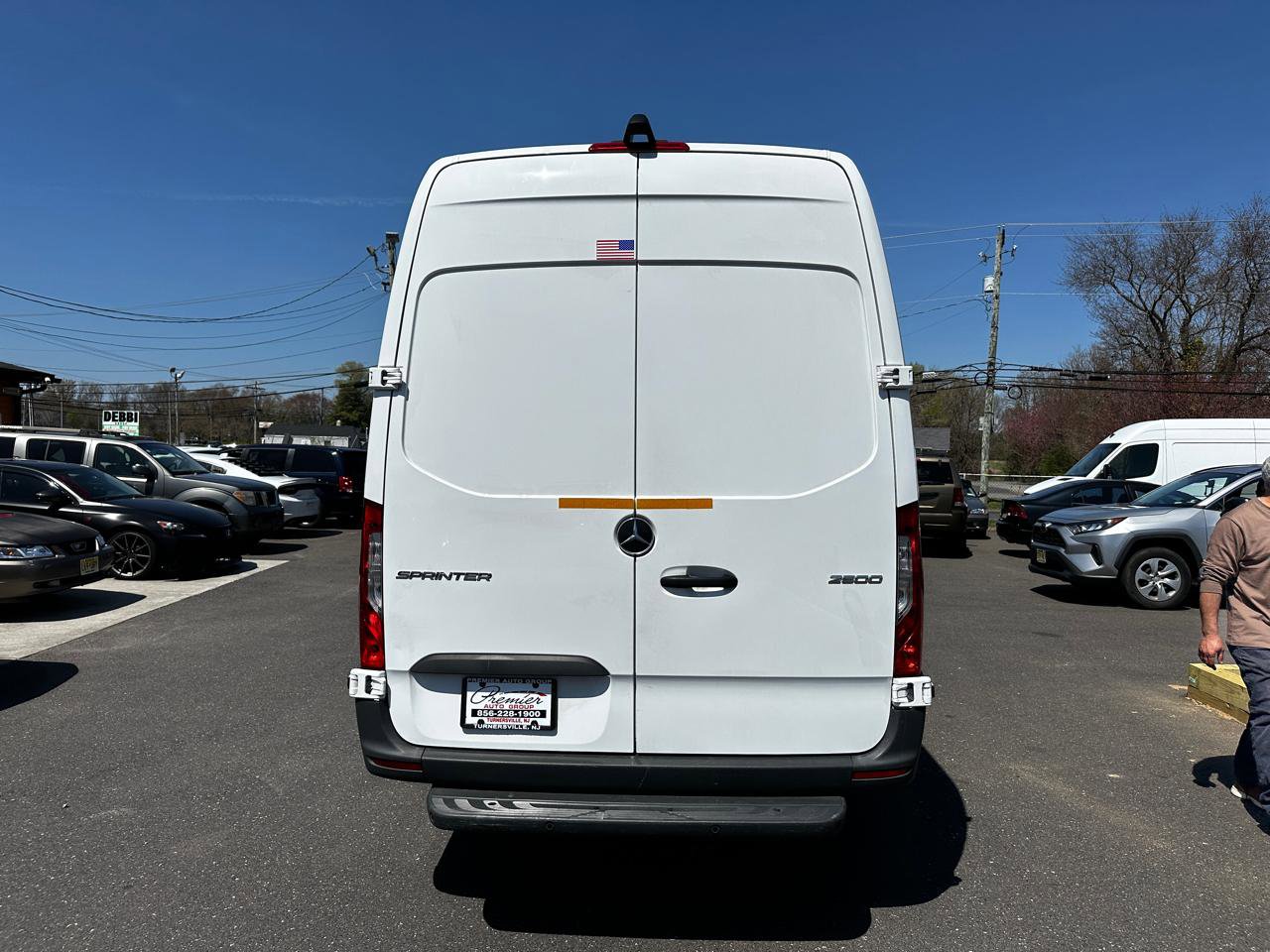 Used 2023 Mercedes-Benz Sprinter 1500 image 6