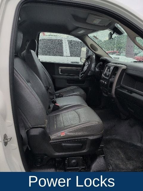 Used 2016 RAM 2500 Tradesman w/ Chrome Appearance Group AWD/4WD image 7
