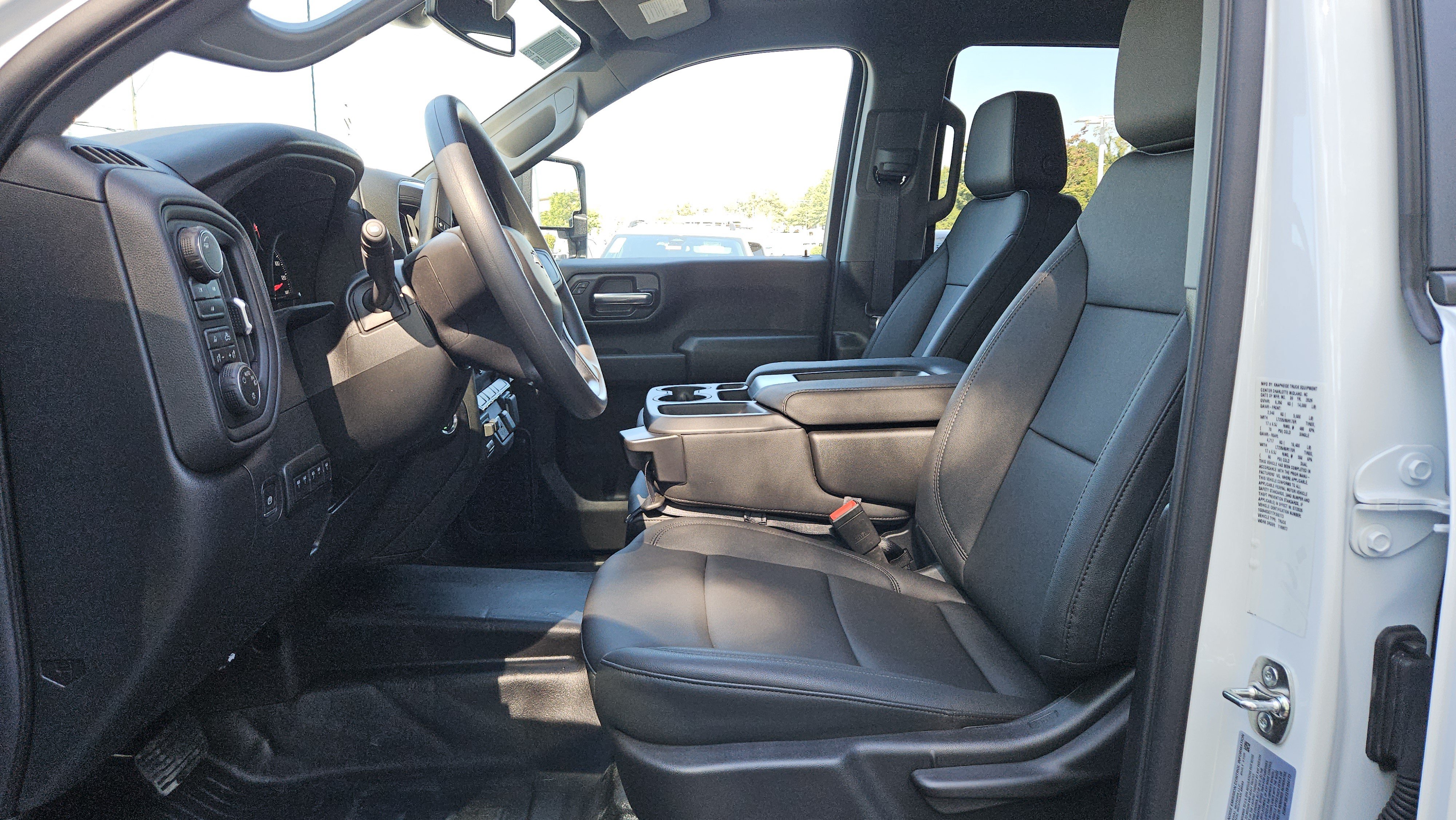 New 2026 Chevrolet Silverado 3500 W/T w/ WT Convenience Package AWD/4WD image 10