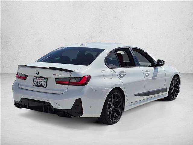 Used 2025 BMW M340i w/ Premium Package RWD image 5