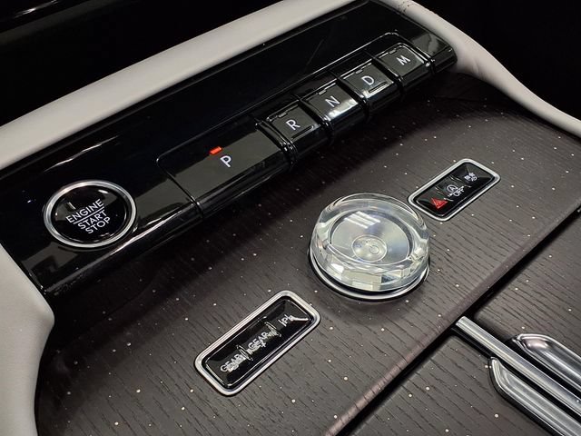 New 2025 Lincoln Navigator L Black Label w/ Black Label Special Edition AWD/4WD image 14