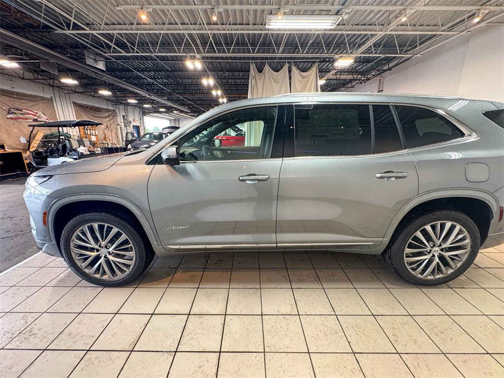 New 2026 Buick Enclave Avenir w/ Super Cruise Package image 8