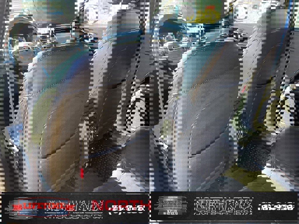 Used 2025 Jeep Compass Trailhawk w/ Trailhawk Elite Group image 16