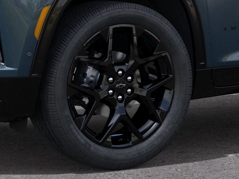 New 2026 Chevrolet Traverse RS w/ LPO, Floor Liner Package FWD image 4