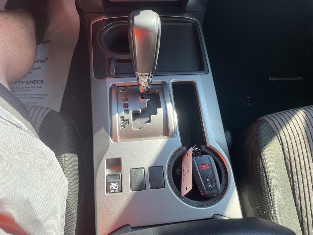 Used 2022 Toyota 4Runner SR5 image 18