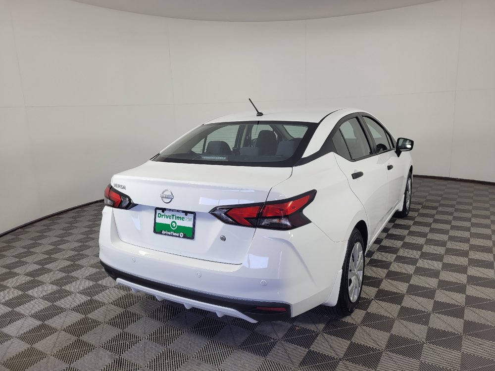 Used 2025 Nissan Versa S w/ Trunk Package FWD image 9