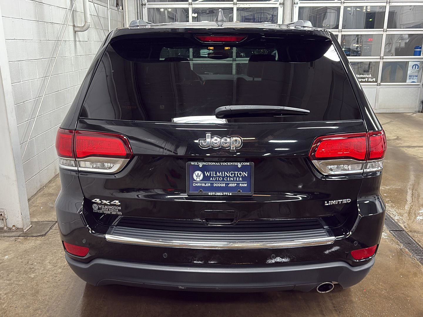 Used 2022 Jeep Grand Cherokee Limited AWD/4WD image 41