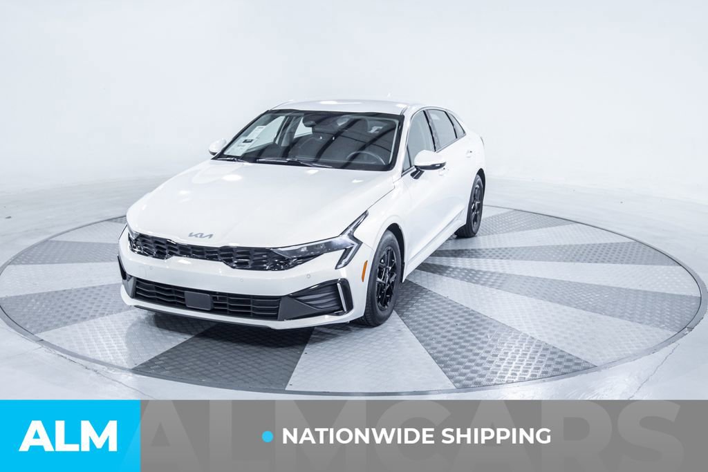 Used 2025 Kia K5 LXS FWD image 2