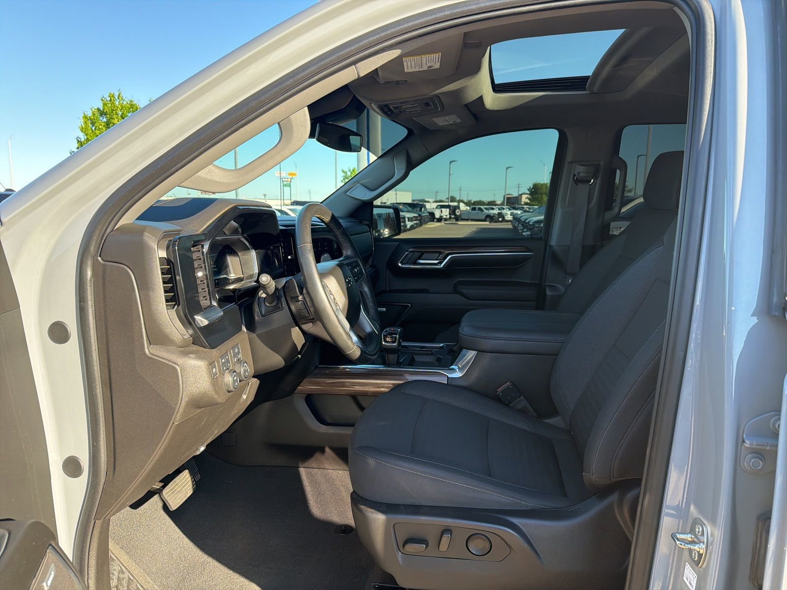 Used 2024 Chevrolet Silverado 1500 RST w/ Convenience Package II image 13