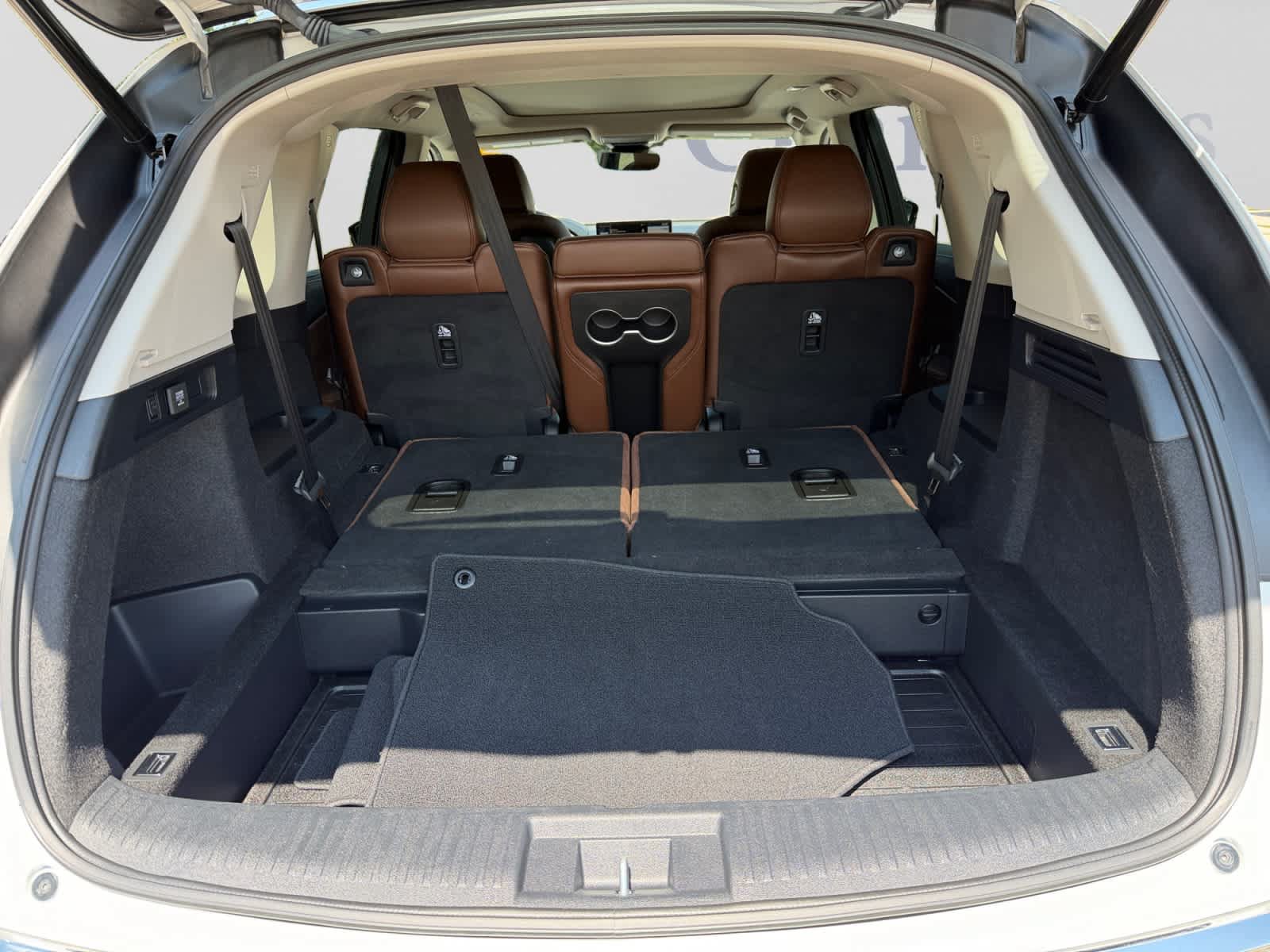 Used 2024 Acura MDX SH-AWD w/ Technology Package image 4