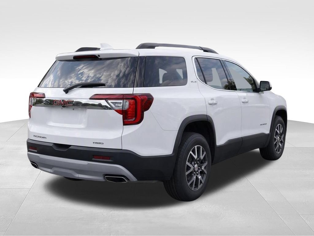 Certified 2023 GMC Acadia SLE w/ Driver Convenience Package AWD/4WD image 4
