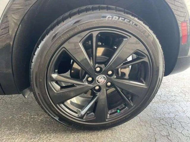 Used 2023 Buick Envision Preferred image 11