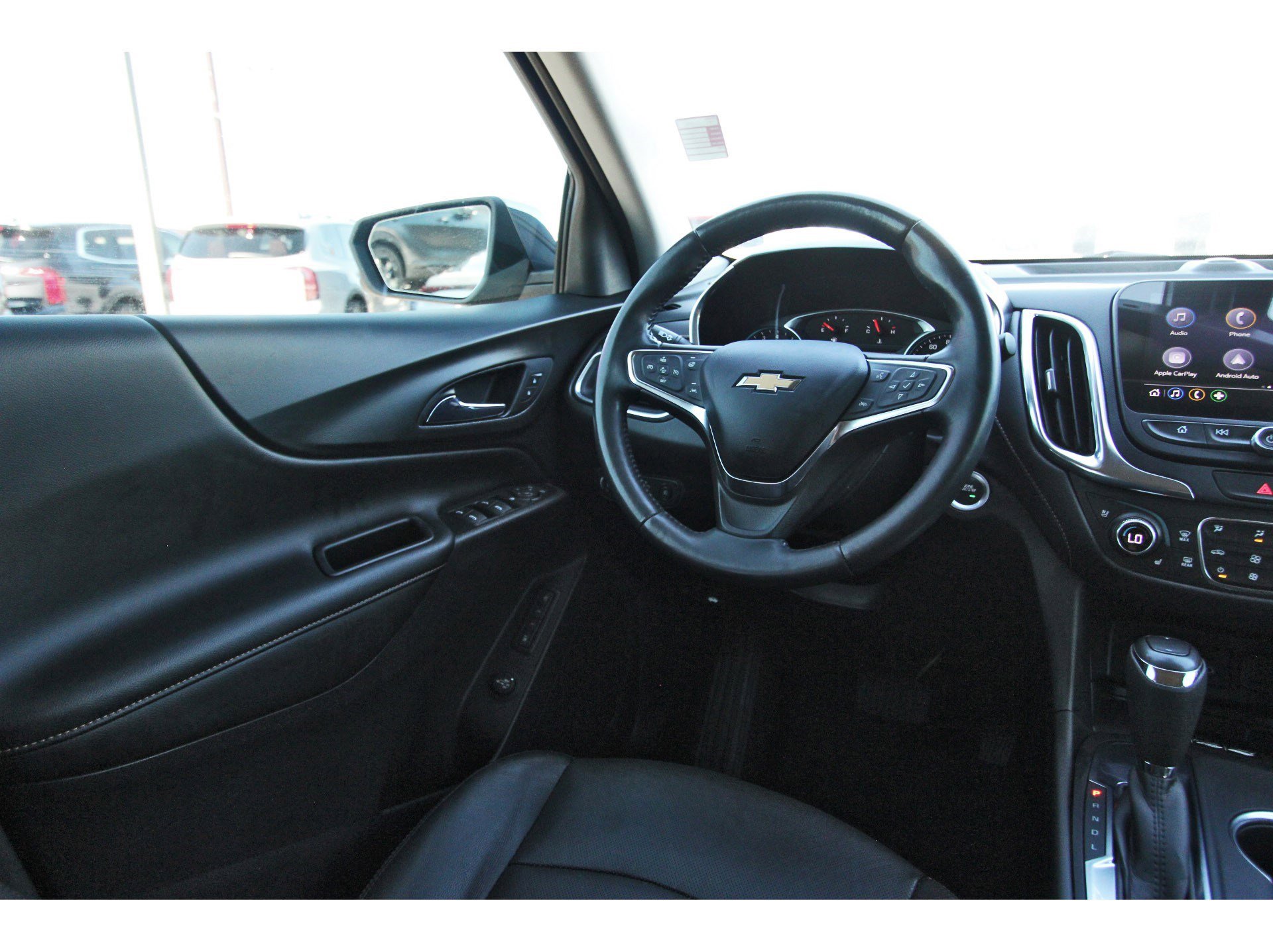 Used 2021 Chevrolet Equinox Premier FWD image 10