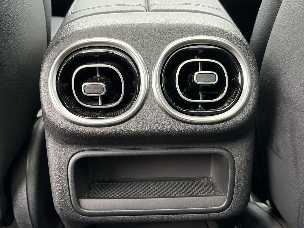 Used 2023 Mercedes-Benz GLC 300 4MATIC image 17