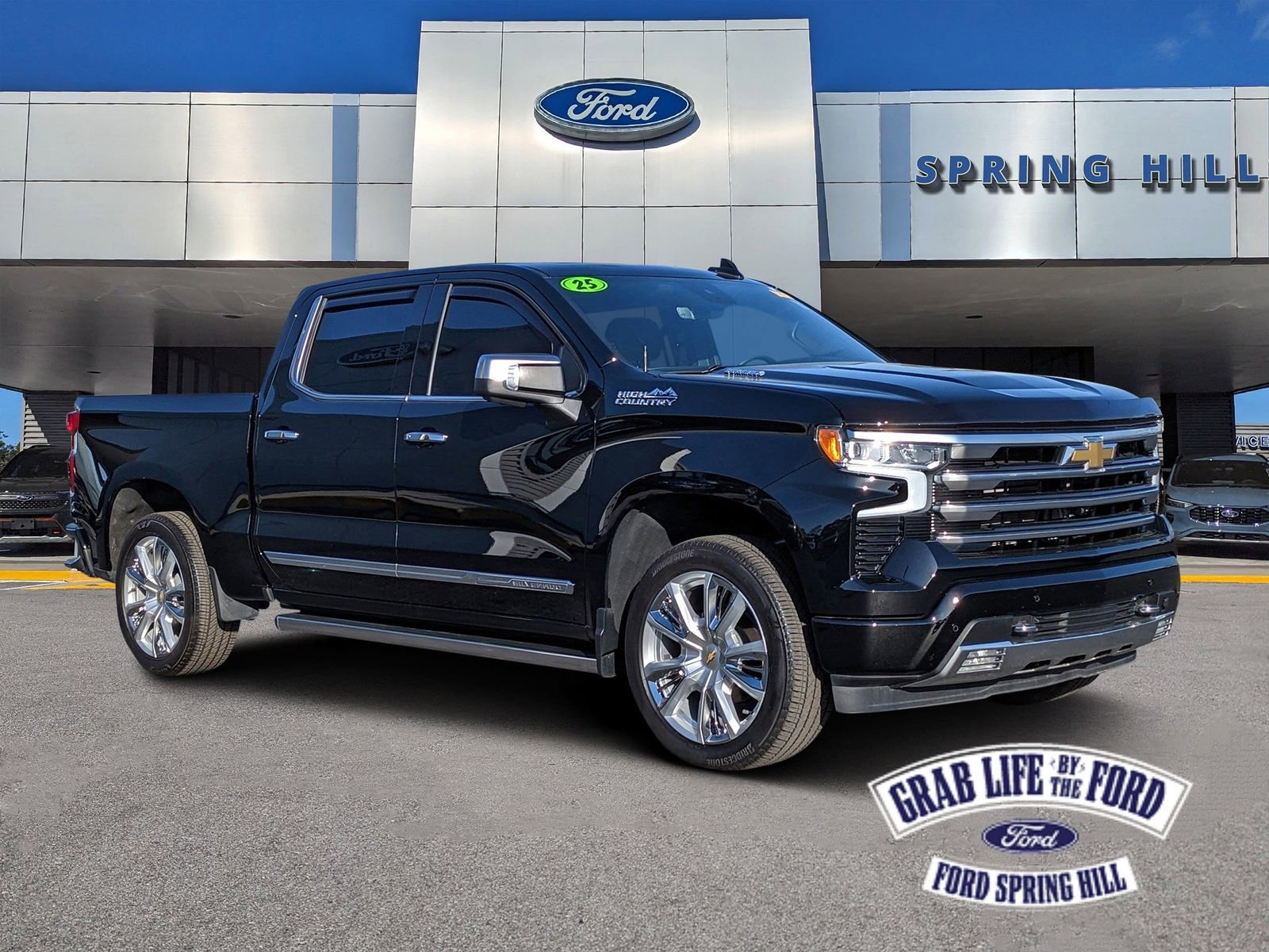 Used 2025 Chevrolet Silverado 1500 High Country image 1